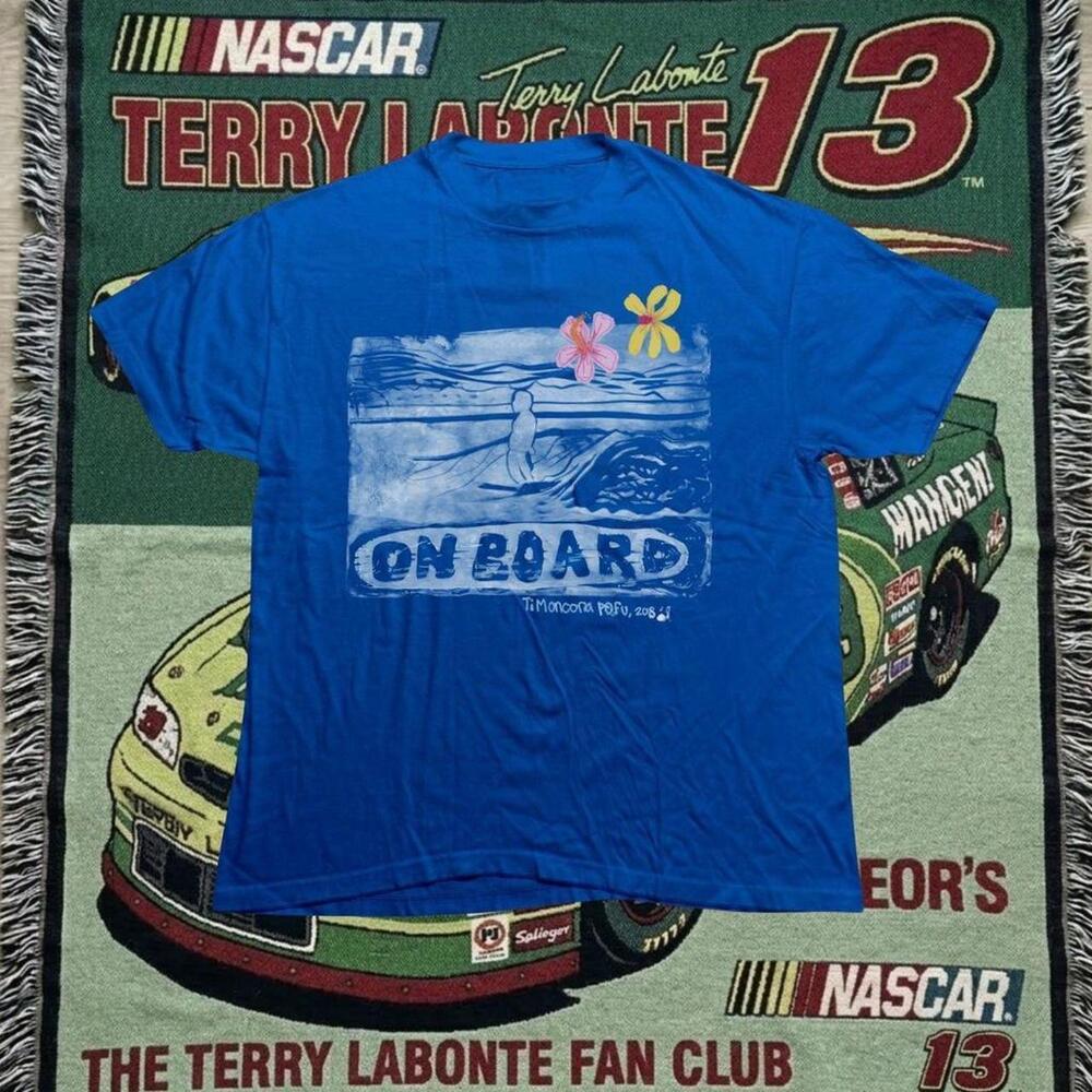 Royal  Surf Tee With A Unique